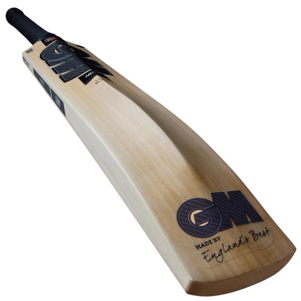 Gunn & Moore NOIR 606 Cricket Bat  