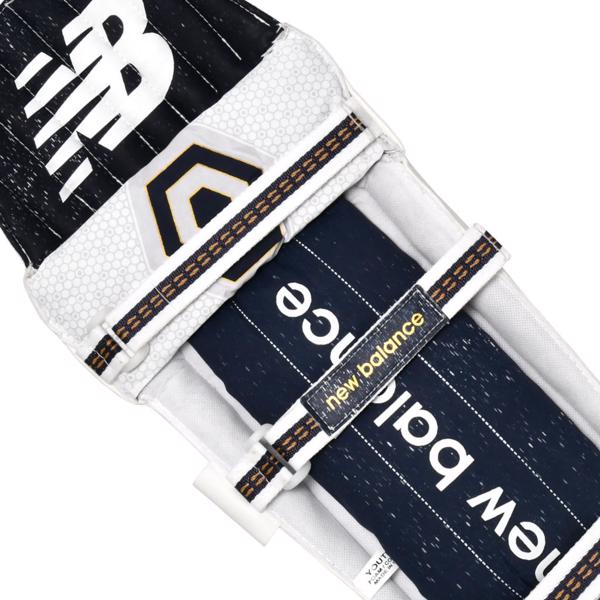 New Balance DC200 Batting Pads JUNIOR 