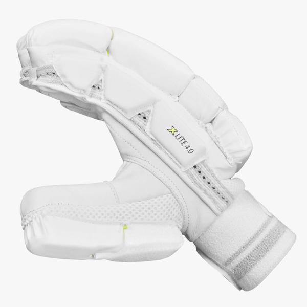 DSC Xlite 4.0 Batting Gloves 