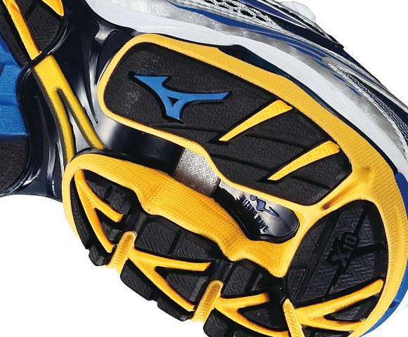 mizuno wave ultima 3