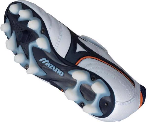Mizuno Morelia Club MD Football Boots 