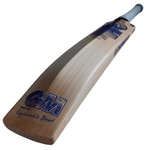 Gunn & Moore BRAVA 606 Cricket Bat 