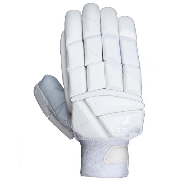 Dukes Select Pro Batting Gloves JUNIOR 