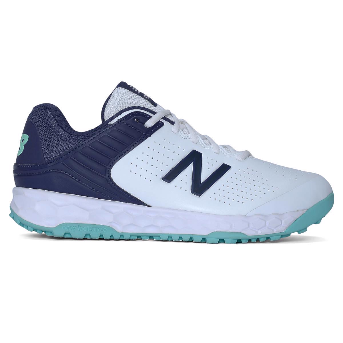 New Balance CK4020 J4 Rubber Cricket Shoes - CLEARANCE CRICKET SHOES