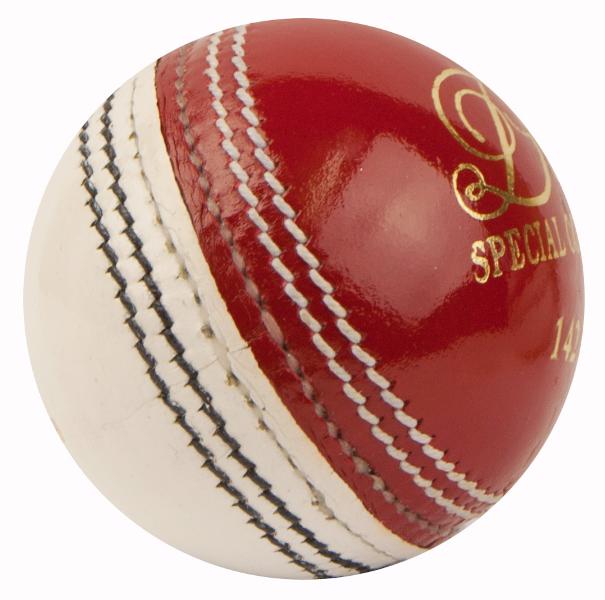 Dukes Leather Coaching 'A' Cricket Ball RED/WHITE, JUNIOR