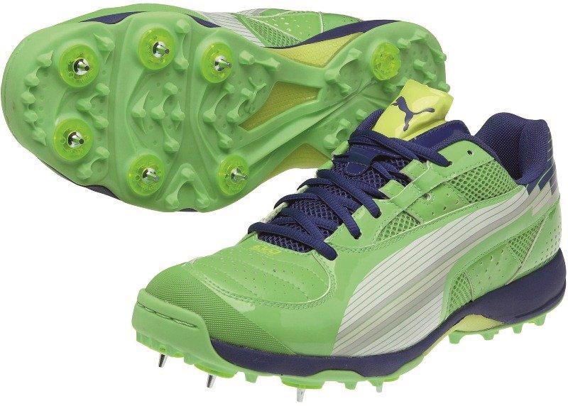 puma evospeed cricket shoes green