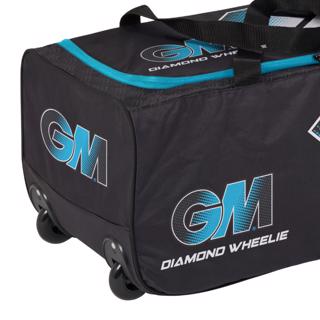 Gunn & Moore DIAMOND Wheelie Bag JUN 