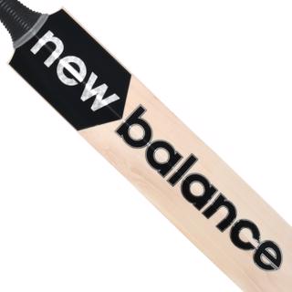 New Balance Heritage 600 Cricket Bat 