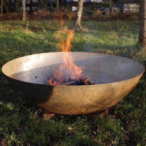 Bundle Deal - 600mm Mild Steel Fire pit and accessories **SALE**