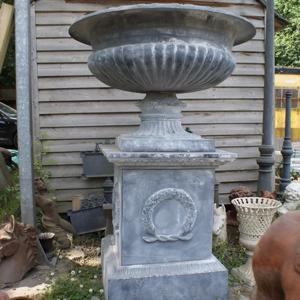 Cast Iron Mega Shallow Urn